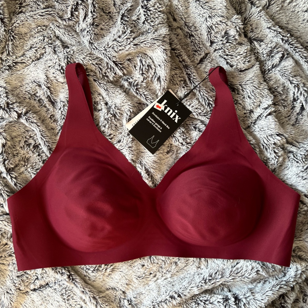 NWT Knix Revolution V-Neck Bra - XL - Dark Cherry